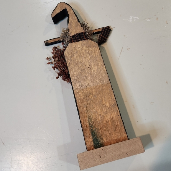 NEW! HANDMADE HALLOWEEN WOODEN WITCH FARMHOUSE PRIMITIVE 15"×6.5" - Picture 6 of 7